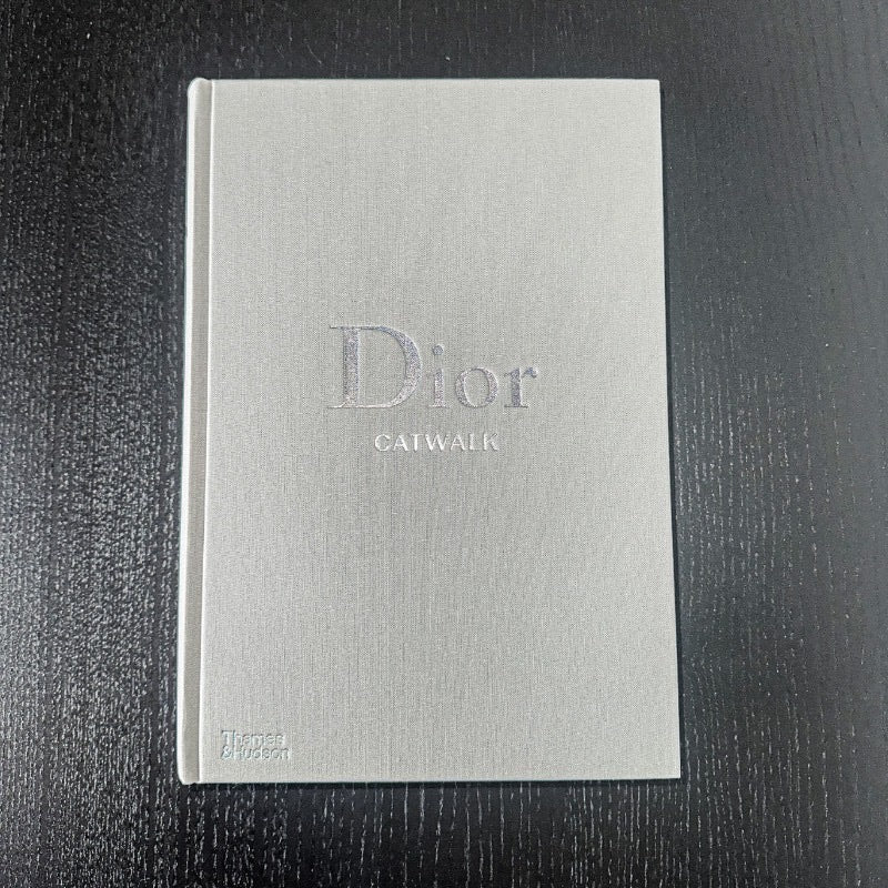 Koffietafelboek Dior catwalk